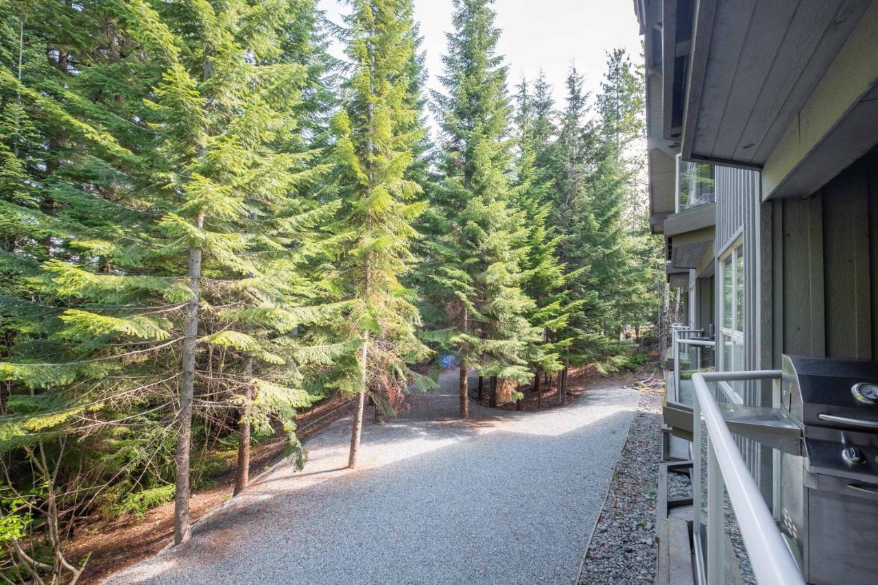 The Aspens By Outpost Whistler Villa Exterior foto