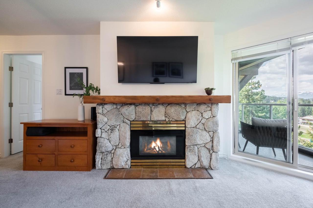 The Aspens By Outpost Whistler Villa Exterior foto