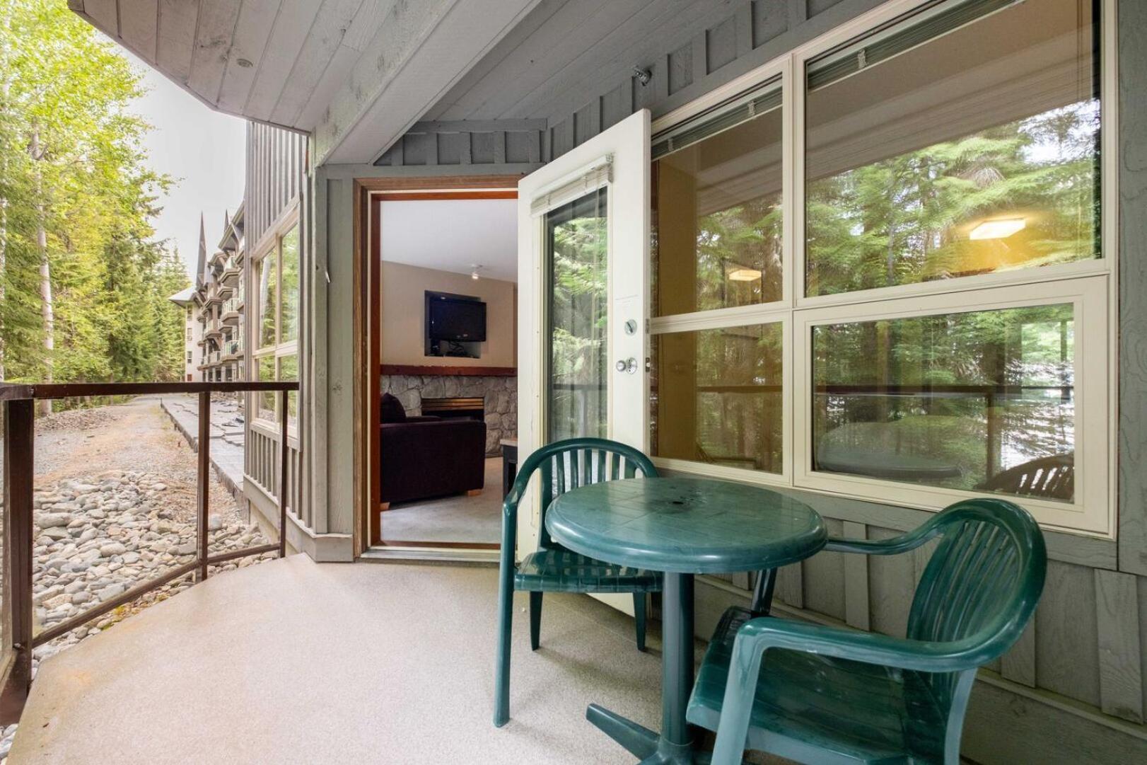 The Aspens By Outpost Whistler Villa Exterior foto